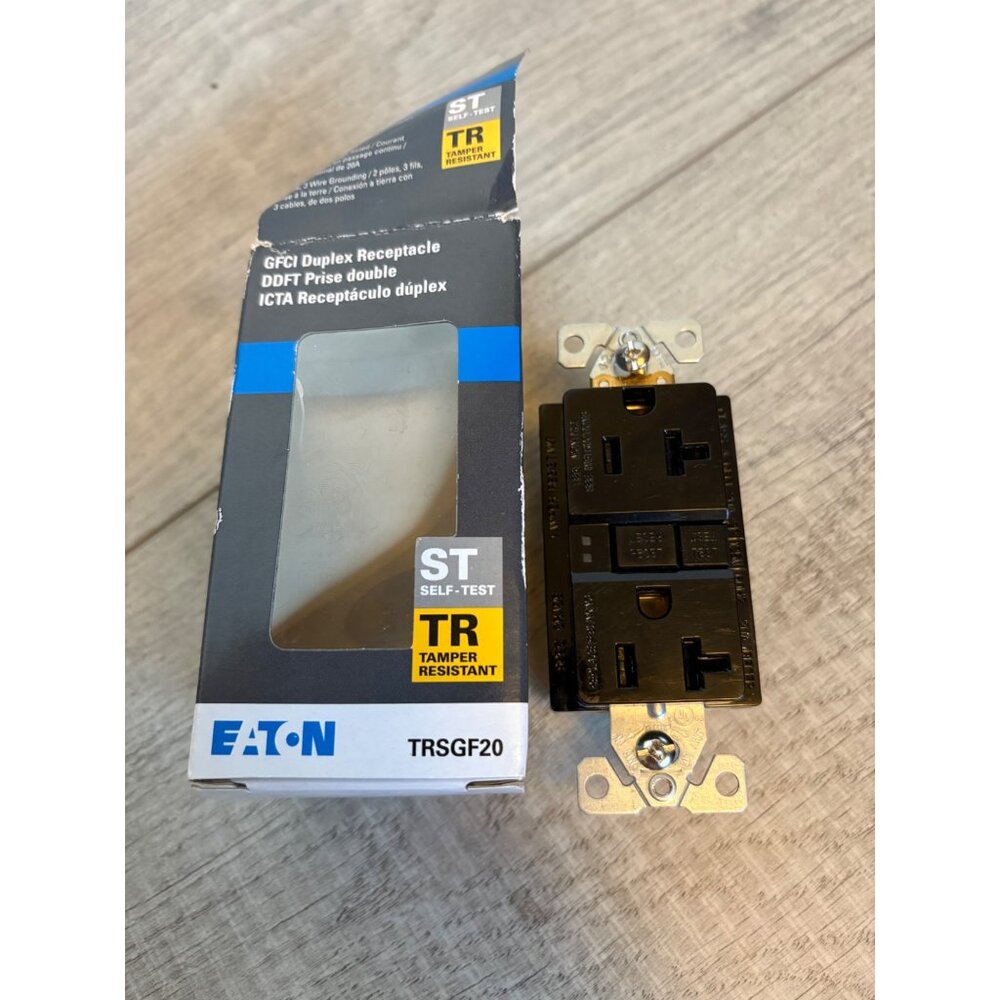 Eaton TRSGF20 GFCI Duplex Receptacle‎ 20A 125V/AC 60Hz NIB